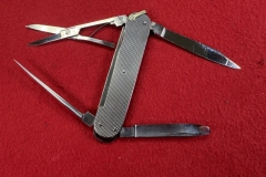 Tarpey-Trout-Knife-Model-854-1960-03